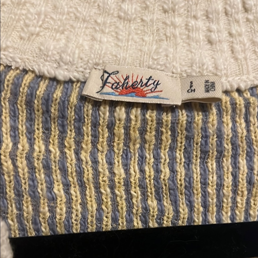 Faherty Cardigan - Picture 2 of 4